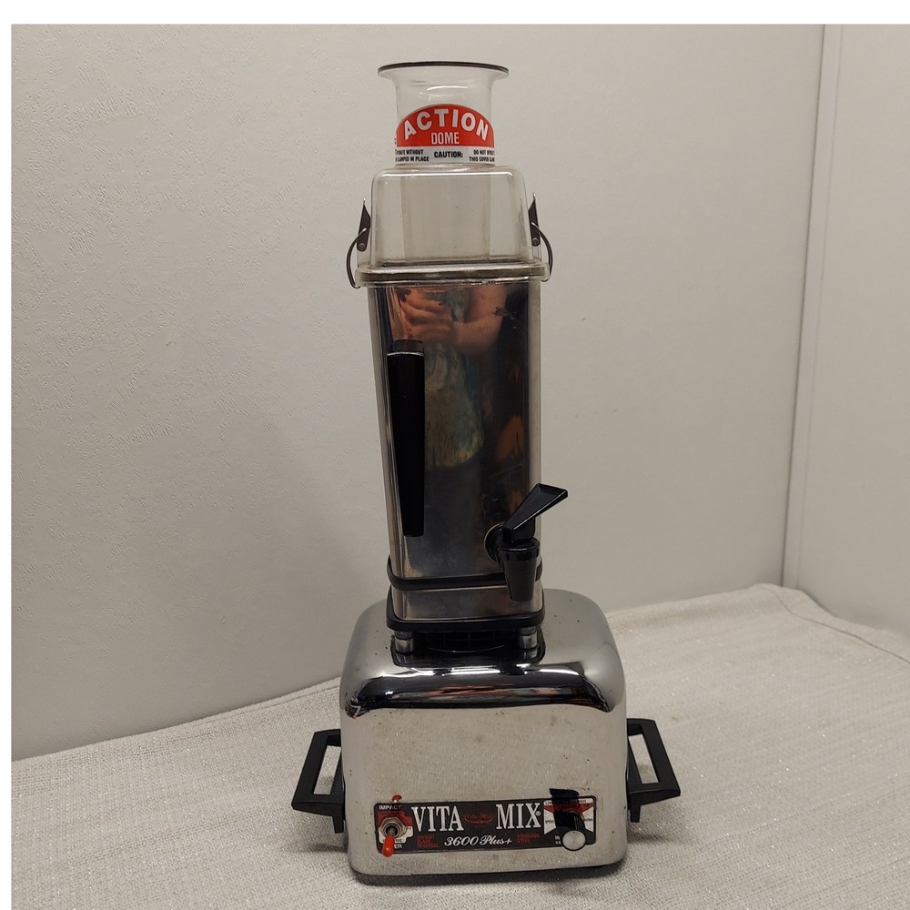 Vintage VitaMix 3600 Plus Commercial Blender Stainless Steel Model 479043C Works